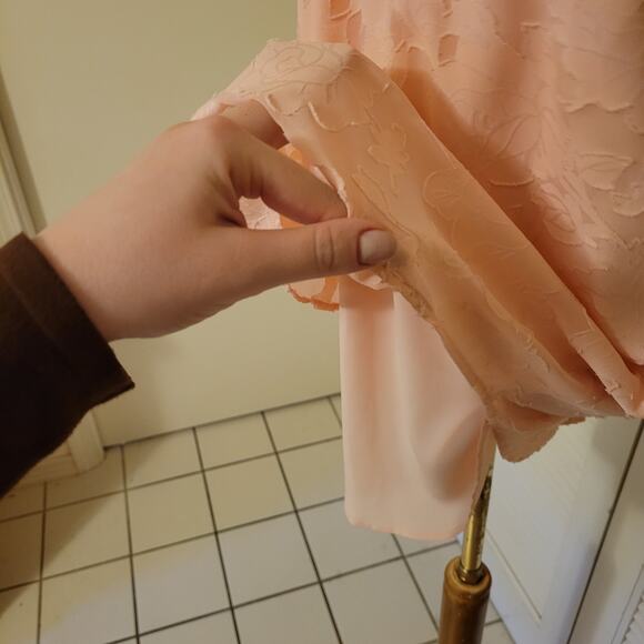 Floral Sheer Sleeveless Blouse Pink ELLE Button Front Top Medium 19.5x26 - Picture 8 of 8